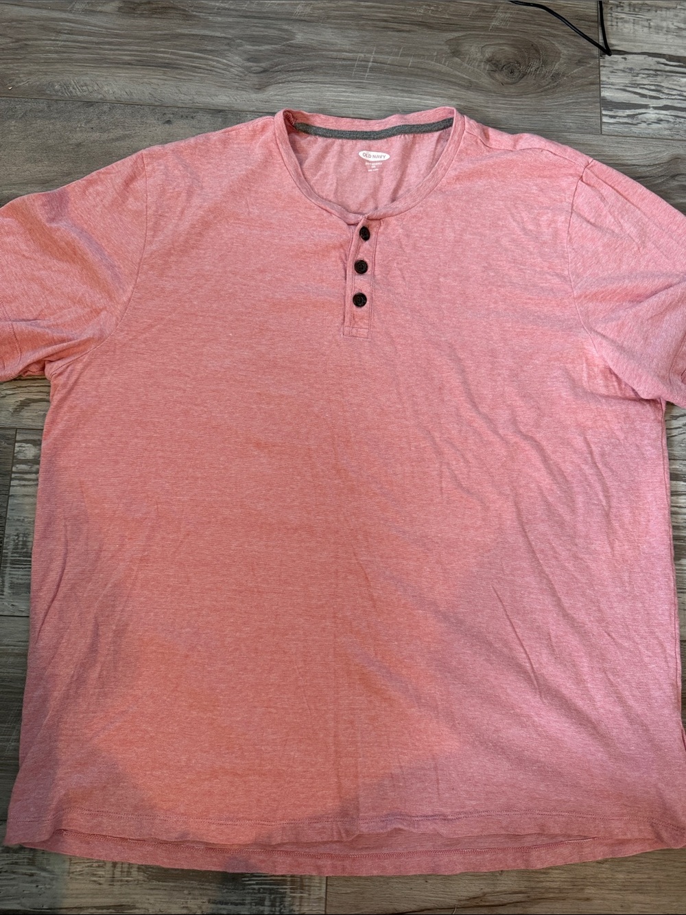 Men's Old Navy Pink Henley Short-Sleeve Shirt
